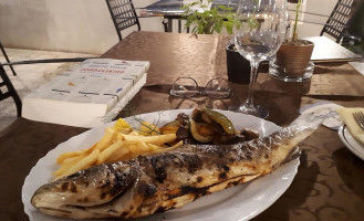 Galeb food