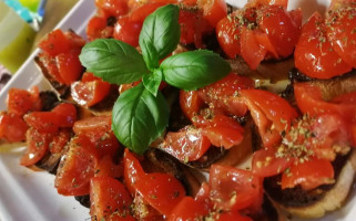 Aperitif food