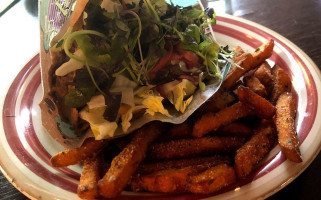 Kumma Street Kitchen food