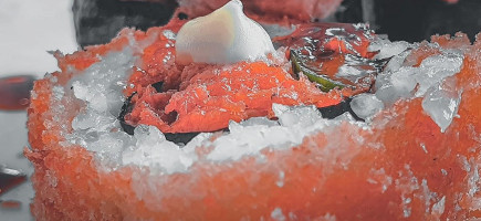 Huarong Sushi food