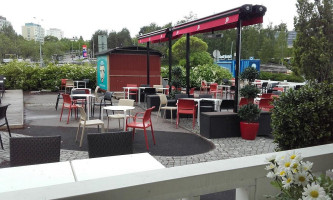 Mustalahti Event Harbour outside