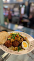 Maahan Deli food