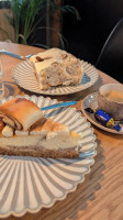 Cafe De Halle food