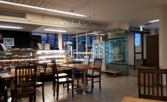 Viialan Leipomo inside