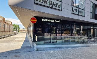 Beerhouse Opaali outside