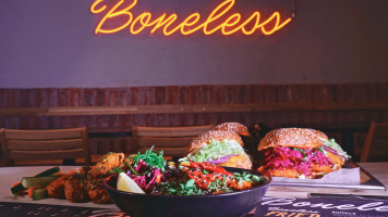 Boneless Tampere inside
