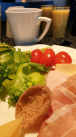 Solo-aamiainen food
