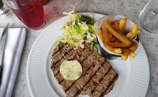Cote Brasserie St Katharine Docks food
