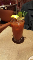 Bourne Hollingsworth drink