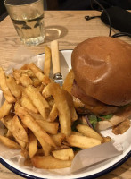 Honest Burgers Warren St food