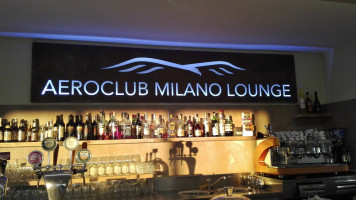 Aero Club Milano Lounge food