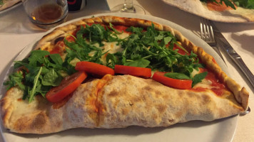 Pizzeria Dedomenici food