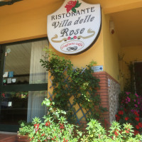 Villa Delle Rose food