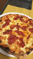 Ale's Pizza food