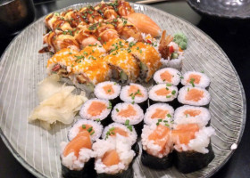 Sushi Lp food