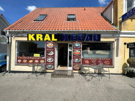 Kral Kebab outside