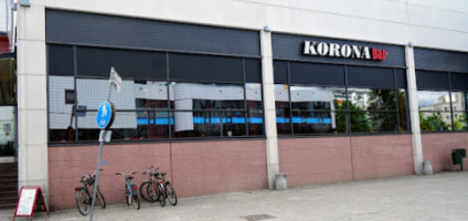 Korona outside