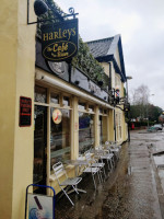 Harley's Coffee Shop outside