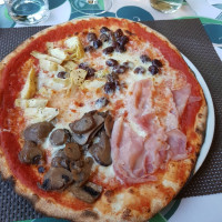 Pizzeria Trattoria Al Sole food