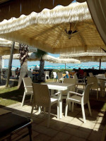 Chaler Ristorantino Saari Beach food