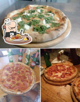 Pizzeria Pizzicato food