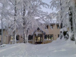 Petehovac, Mountaineering Center outside