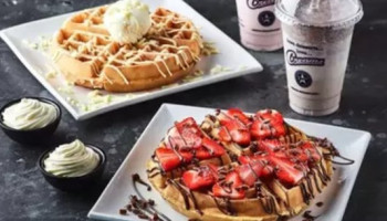 Creams Cafe food