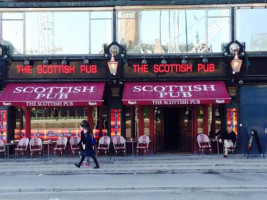 The Scottish Pub outside