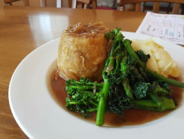 The Yachtsman Arms food