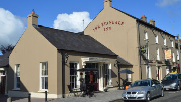 The Ryandale Inn outside