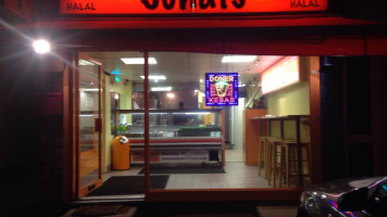 Sunats Kebabs outside