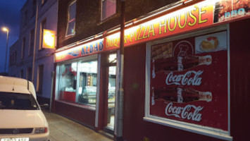 Best Kebab Pizza House outside