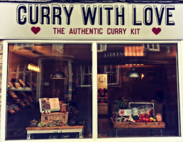 Curry With Love food