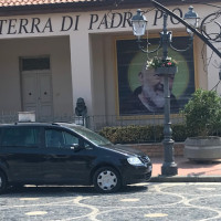 Trattoria Pizzeria Strike Di Vittorio Cardone outside