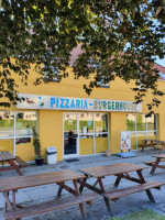 Pizzaria Burgerhouse outside