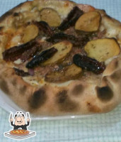 Vesuvius Pizzeria &take Away food