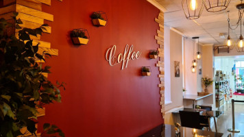 Belotti's Delicatessen Coffee House inside