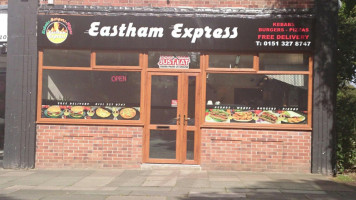 Eastham Express outside