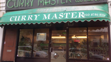 Curry Master outside