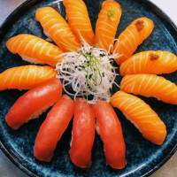 Wami Sushi food