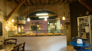 Pizzeria Appia inside