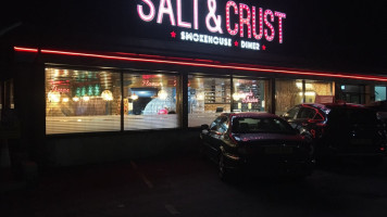 Salt Crust outside