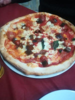 Pizzeria Marconi 2 food