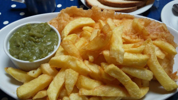 Morgan's Traditional Chippy food