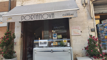 Caffe Portanova inside