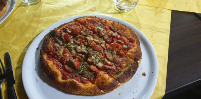 Pizzeria Duca D'aosta food