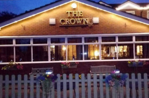 Crown Inn Sedgley Pub Carvery food