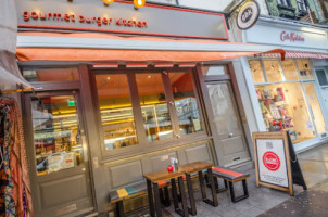 The Gourmet Burger Kitchen Notting Hill inside