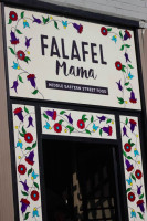 Falafel Mama food