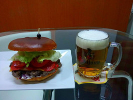 Cafe Burger U Hrocha food